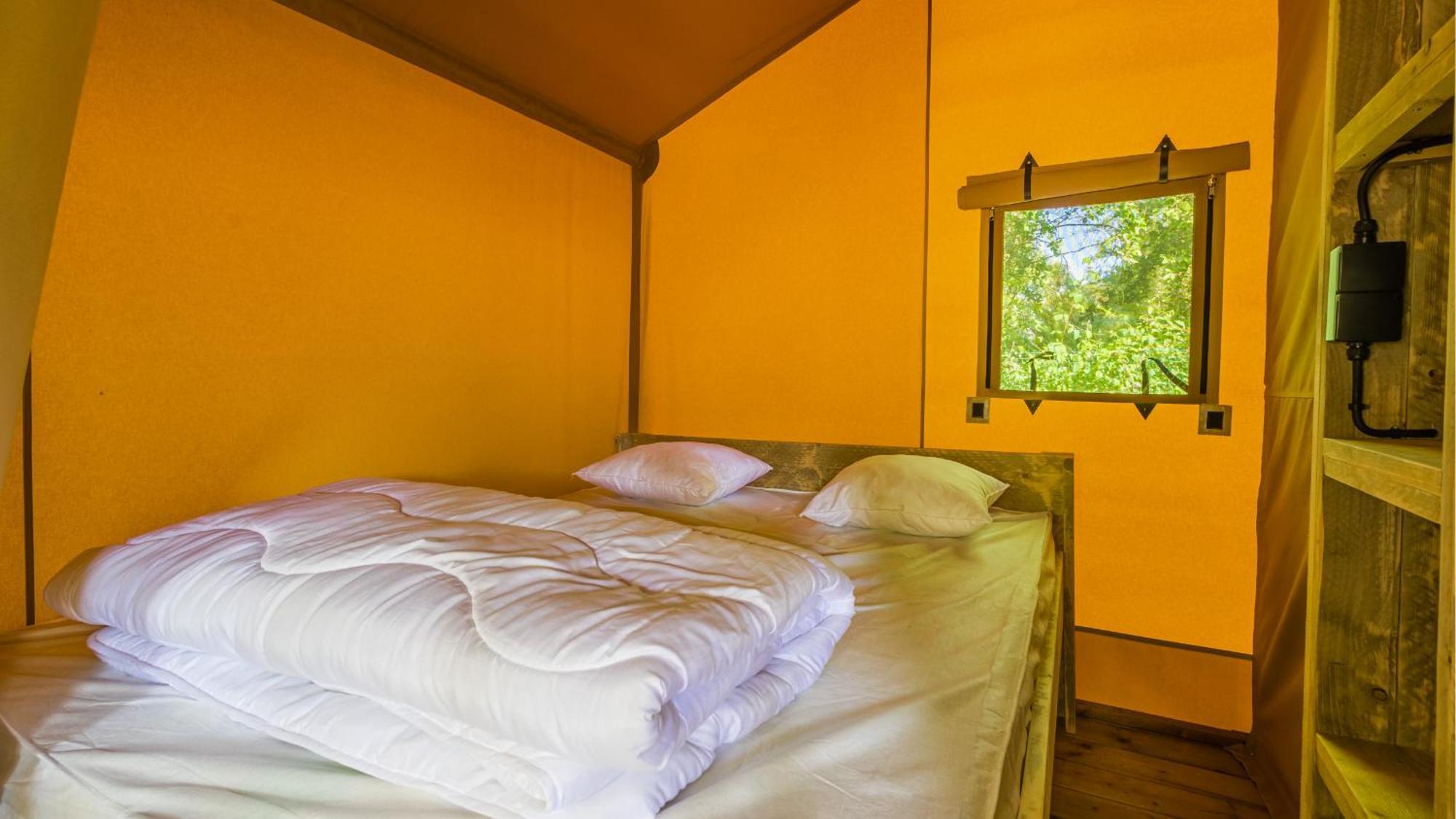 Camping Vesoul Vaivre-et-Montoille Habitación foto
