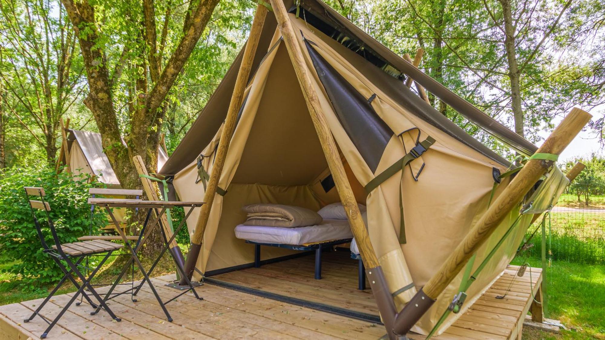 Camping Vesoul Vaivre-et-Montoille Habitación foto