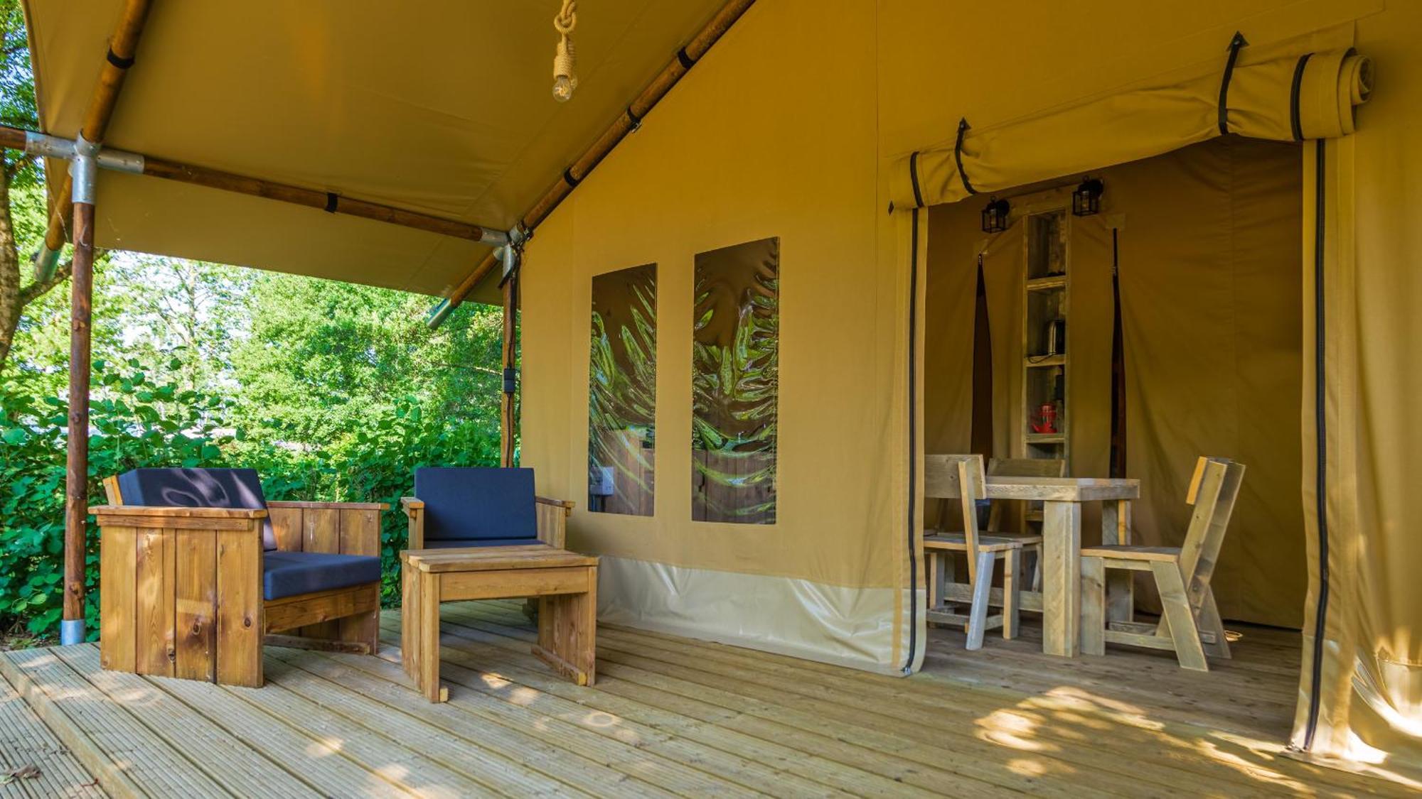 Camping Vesoul Vaivre-et-Montoille Habitación foto
